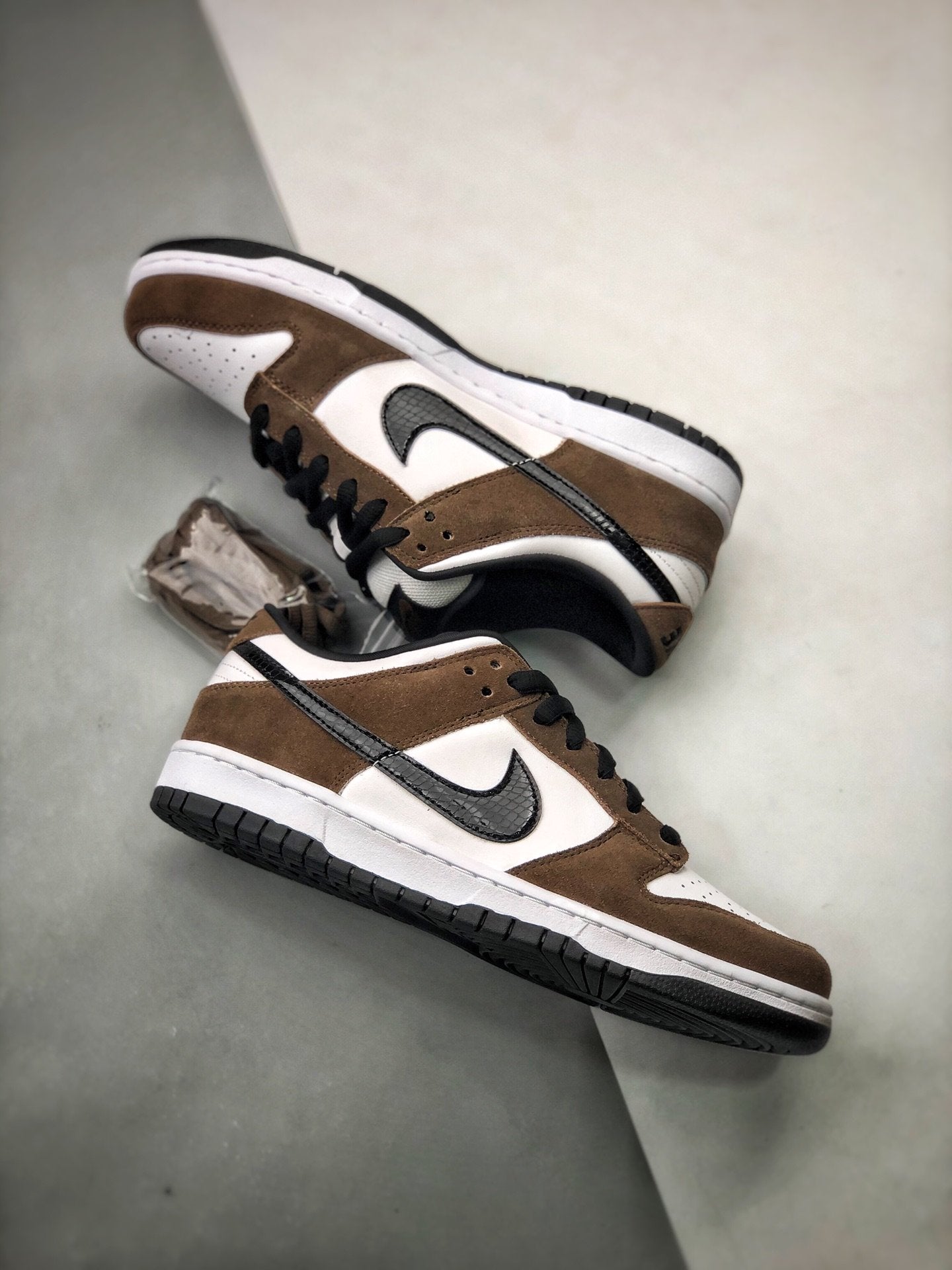 Nike SB Dunk Low SP "Trail End Brown"