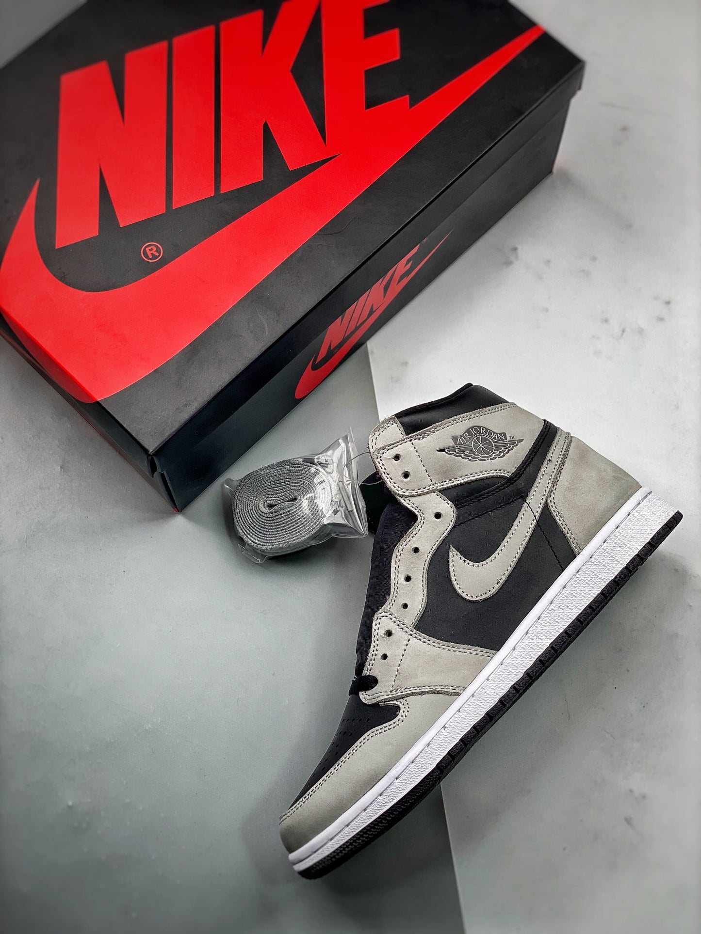 Air Jordan 1 Retro High "Shadow" 2.0